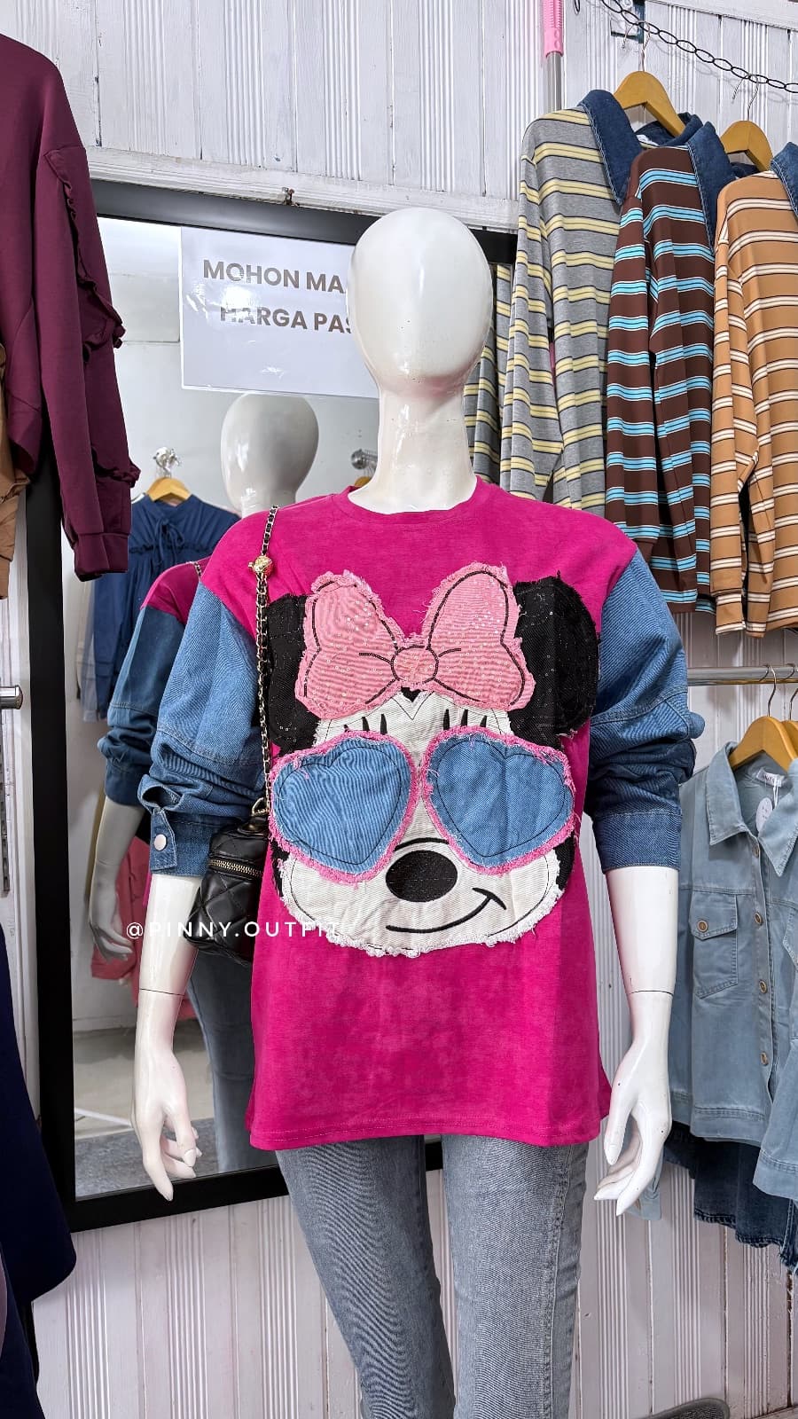 Kaos Minnie Mata Love Lengan Jeans — Fuschia