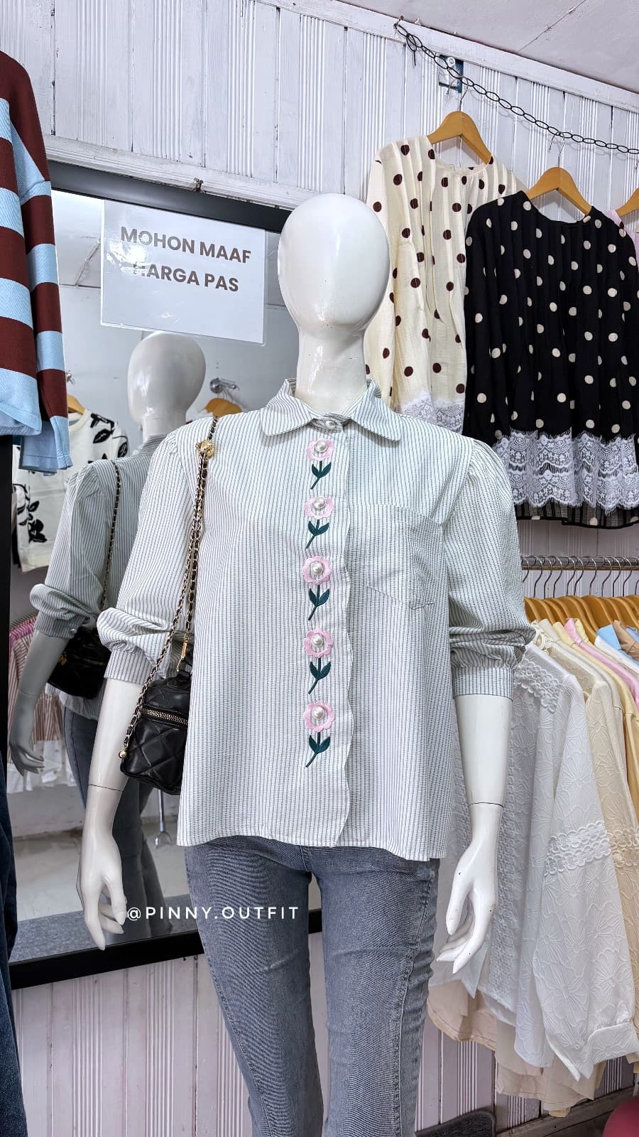 Kemeja Salur Kancing Bunga — Hijau