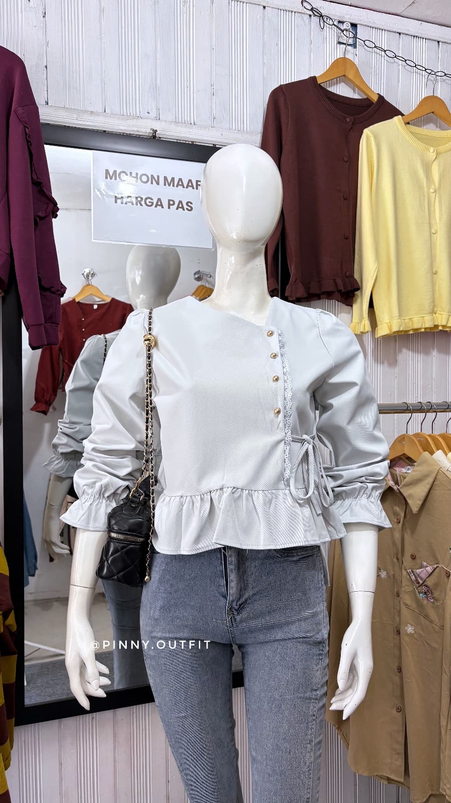 Blouse Crop Ikat — Biru Muda