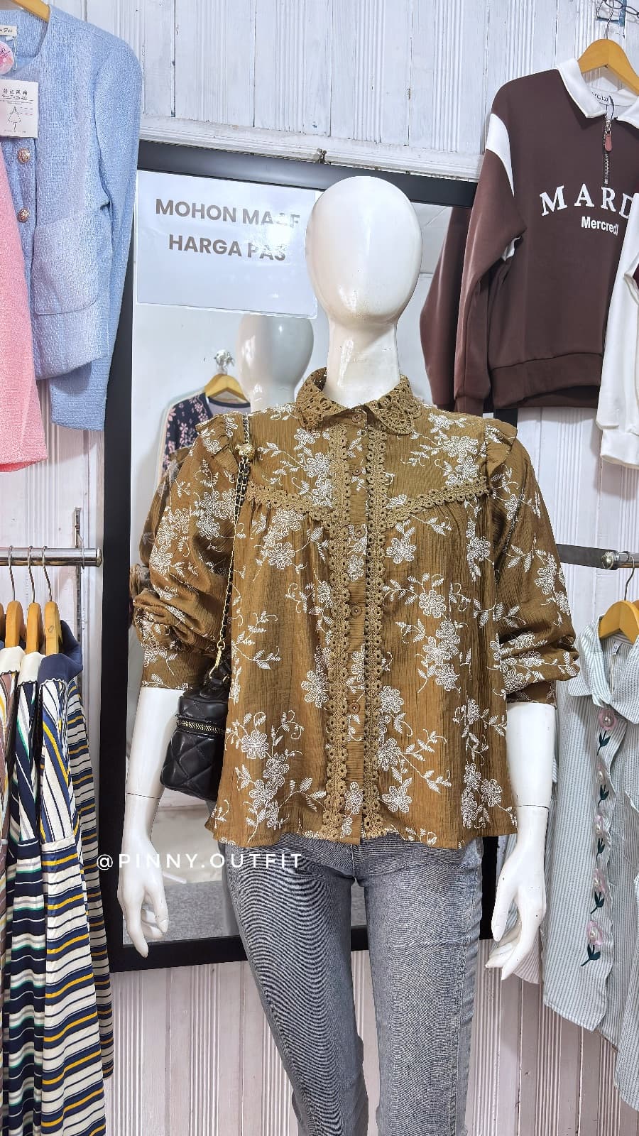 Blouse Bordir Bunga — Bronze