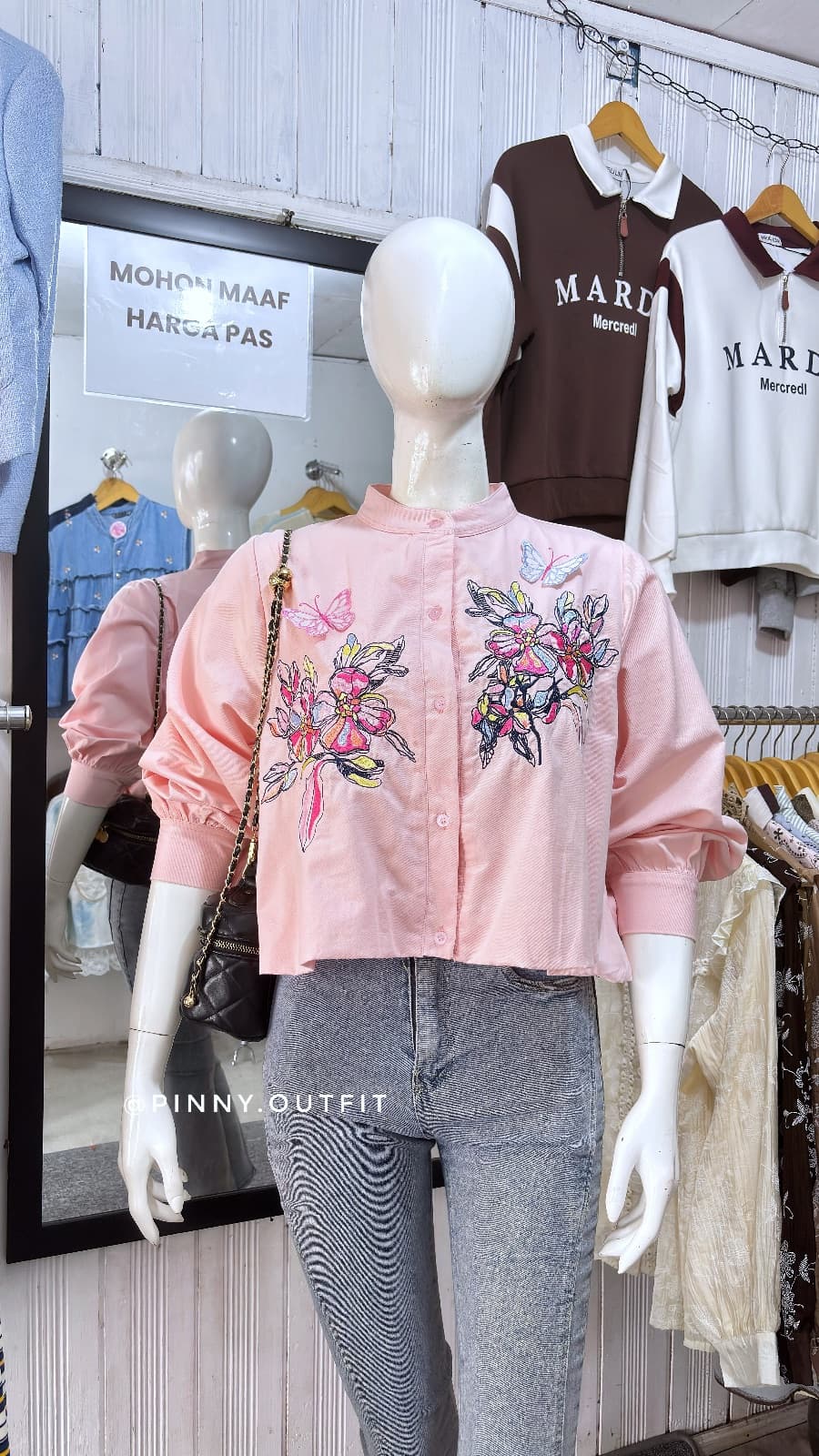Blouse Crop Bunga — Pink