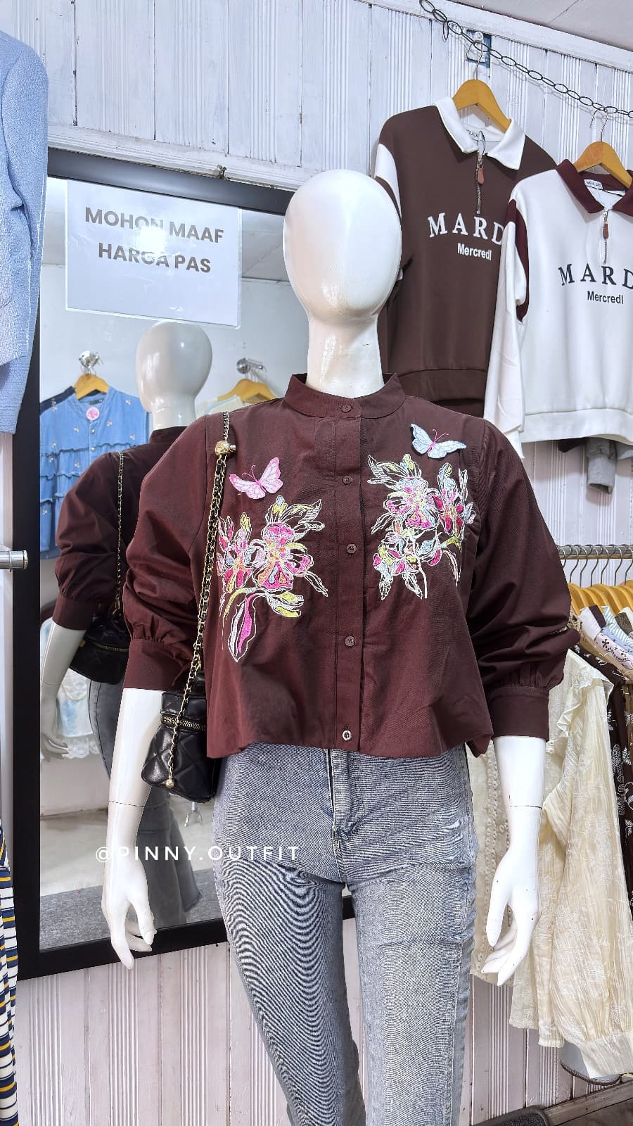Blouse Crop Bunga — Coklat